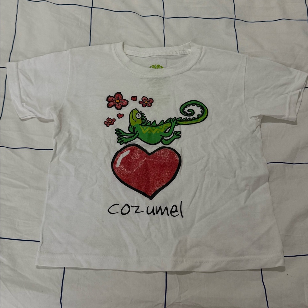 Cozumel Kids White T-Shirt with Green Lizard Design